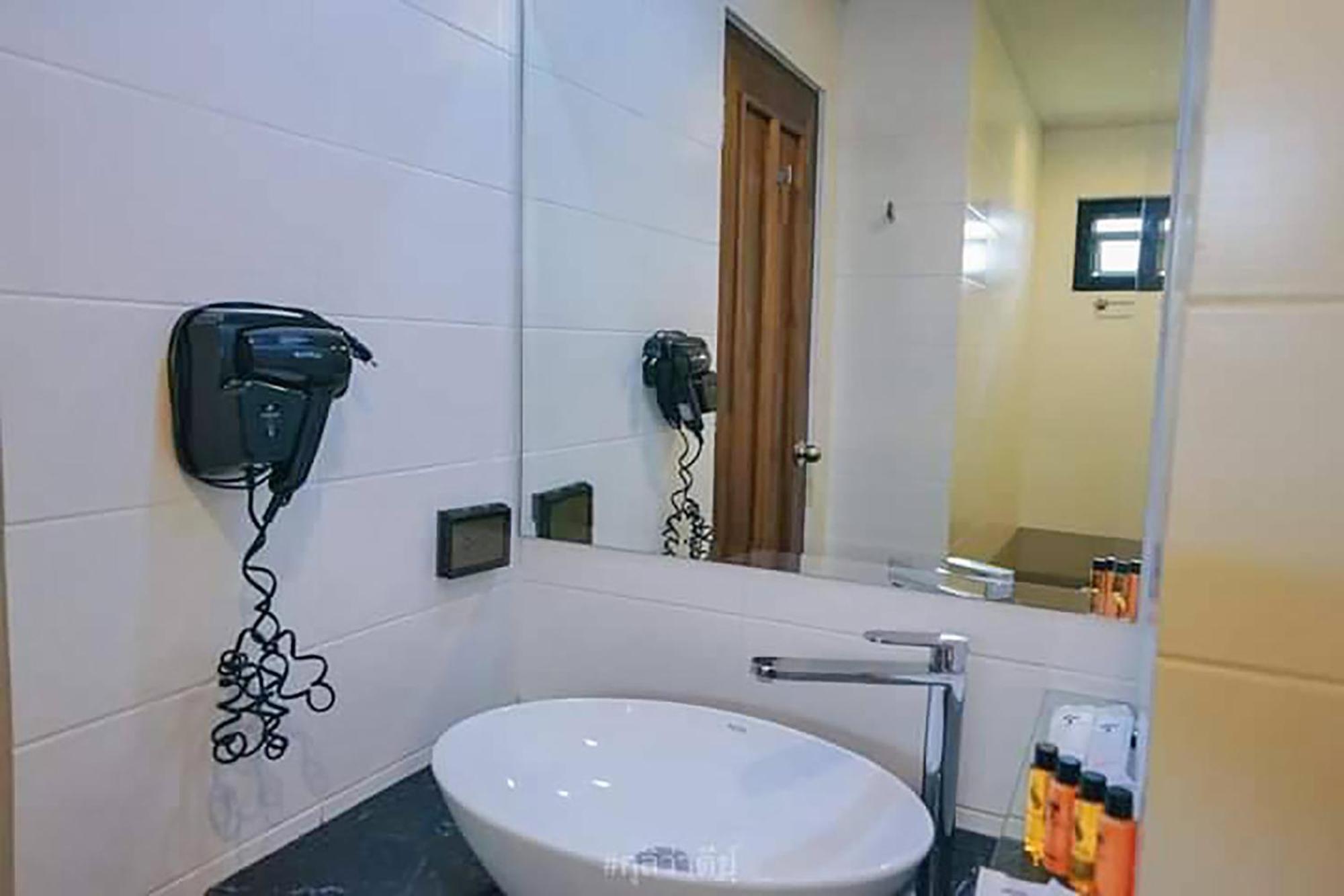 Olive Tree Hotel Pattaya На Джомтиен Стая снимка