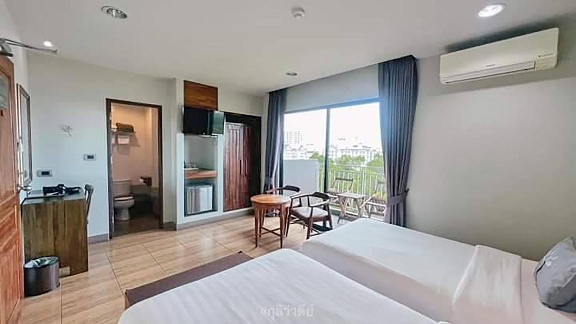 Olive Tree Hotel Pattaya На Джомтиен Стая снимка