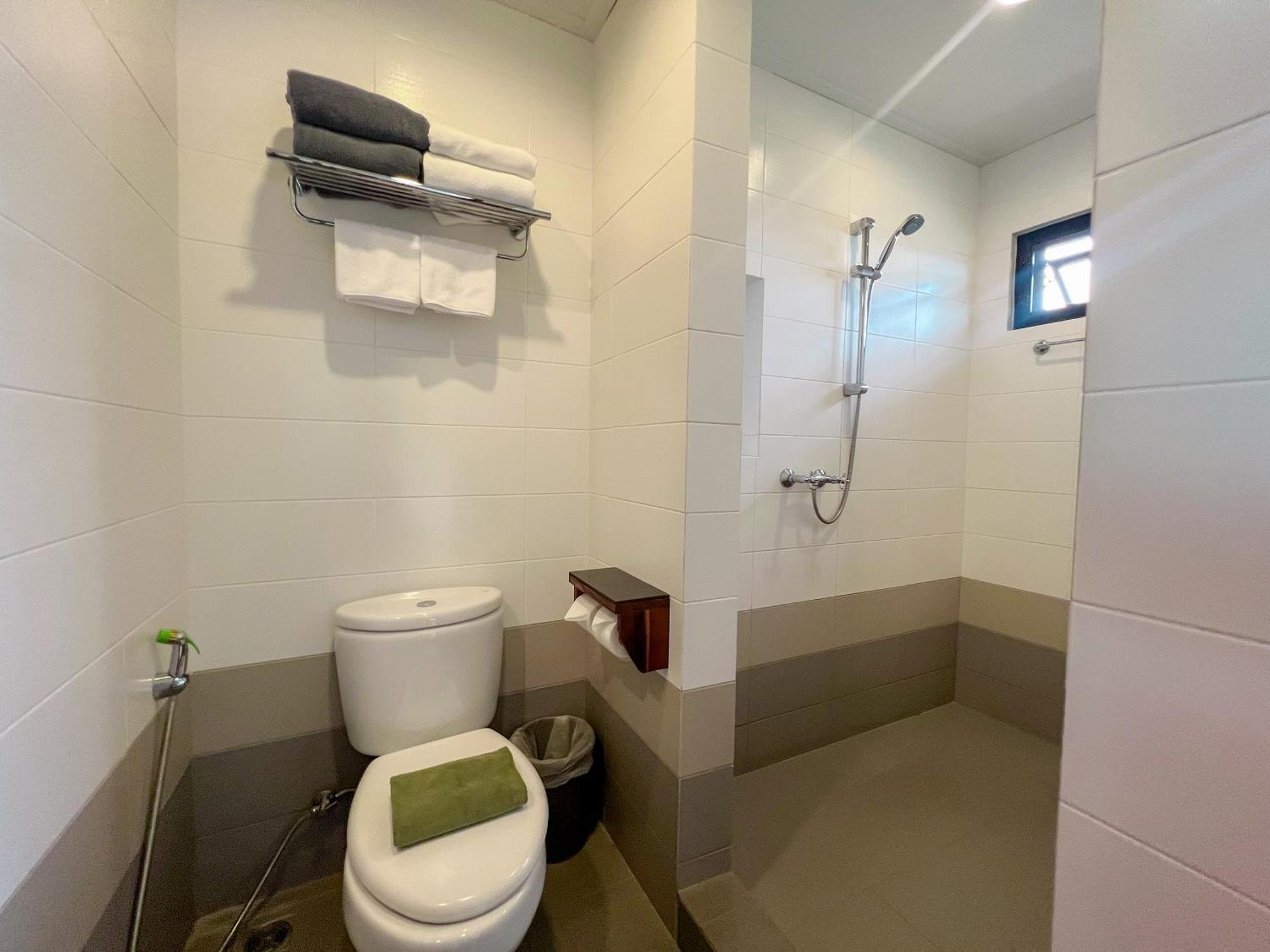 Olive Tree Hotel Pattaya На Джомтиен Стая снимка