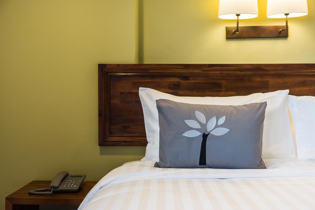 Olive Tree Hotel Pattaya На Джомтиен Екстериор снимка
