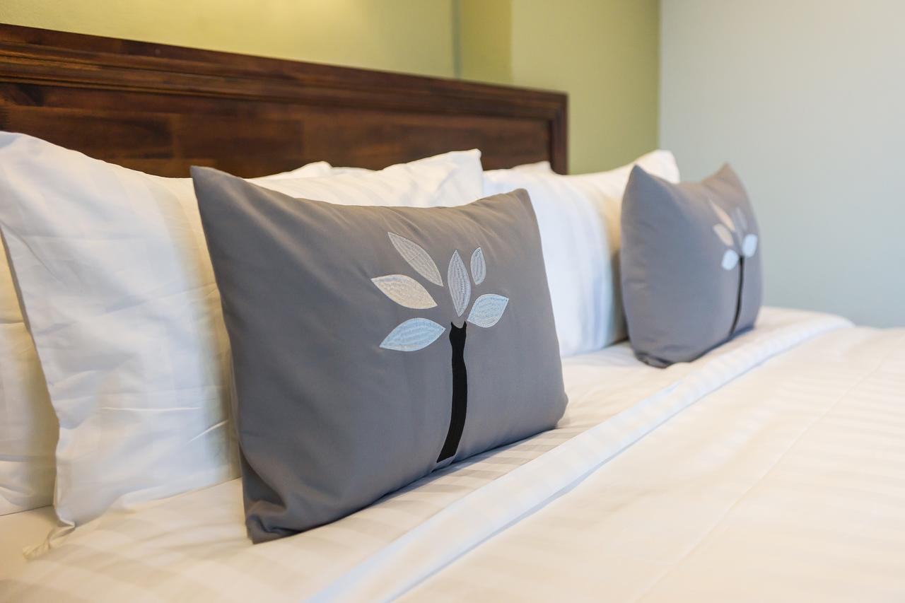 Olive Tree Hotel Pattaya На Джомтиен Екстериор снимка